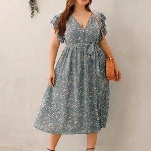 Flowy flutter sleeve summer dress